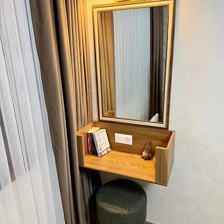 Deluxe 34 Mountain パンポロボ